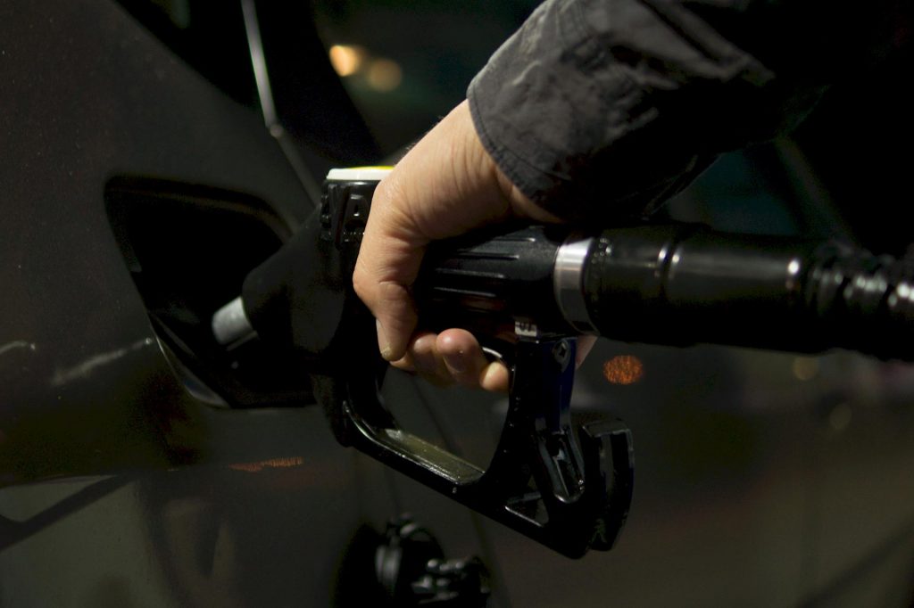 L'augmentation du carburant est une arnaque: méga exposé par Codacons à 104 procurations