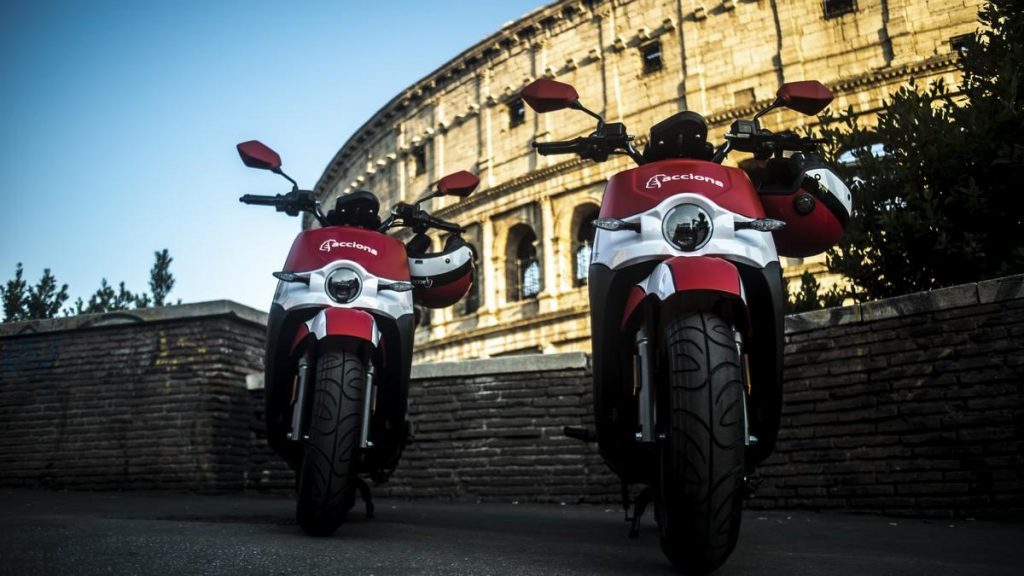 Partage de scooter Acciona Rome: comment ça marche et combien ça coûte