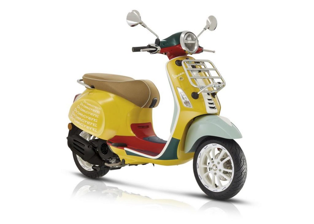 Vespa Primavera Sean Wotherspoon 2020 : une explosion de couleurs façon années 80
