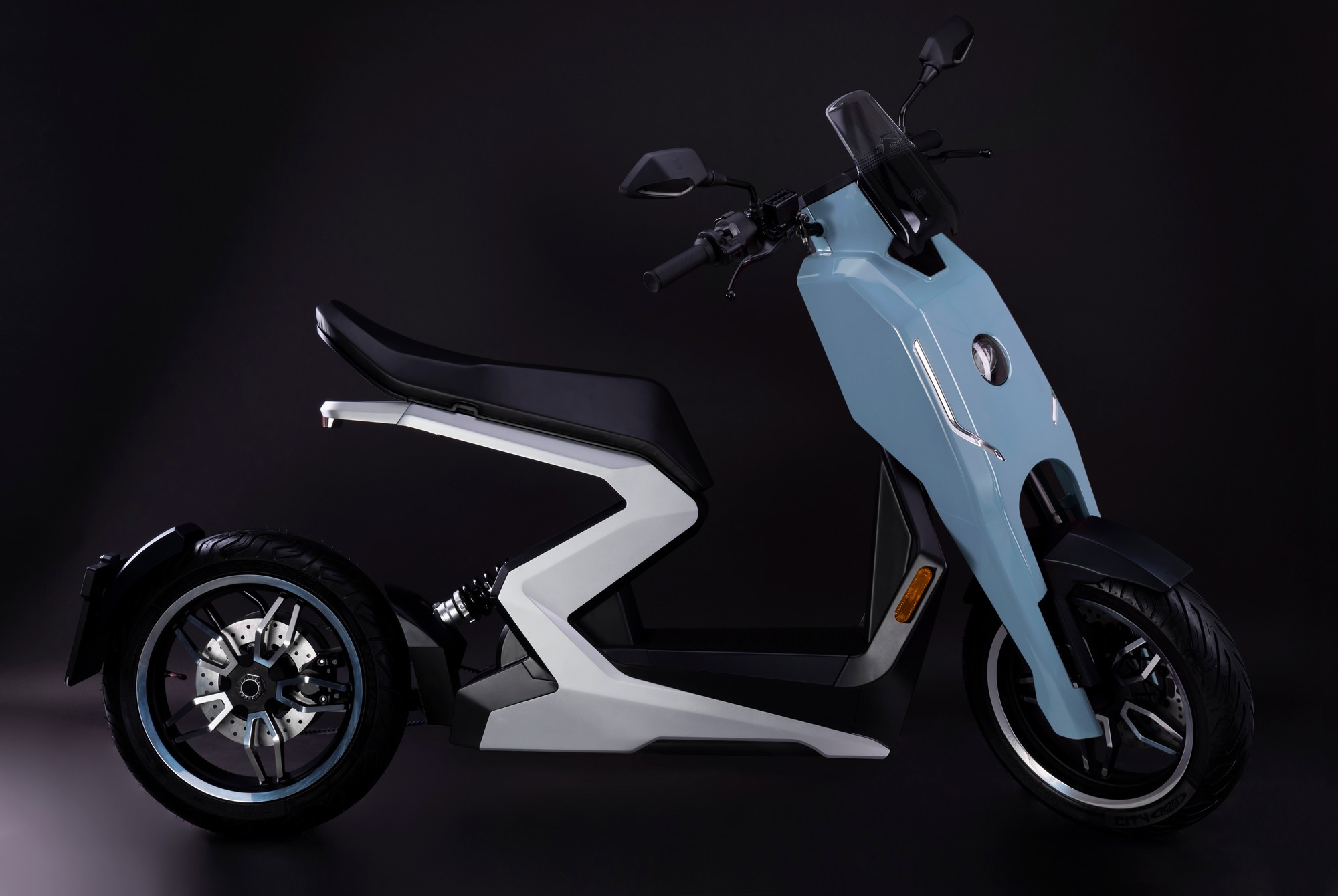 Trottinette Zapp i300