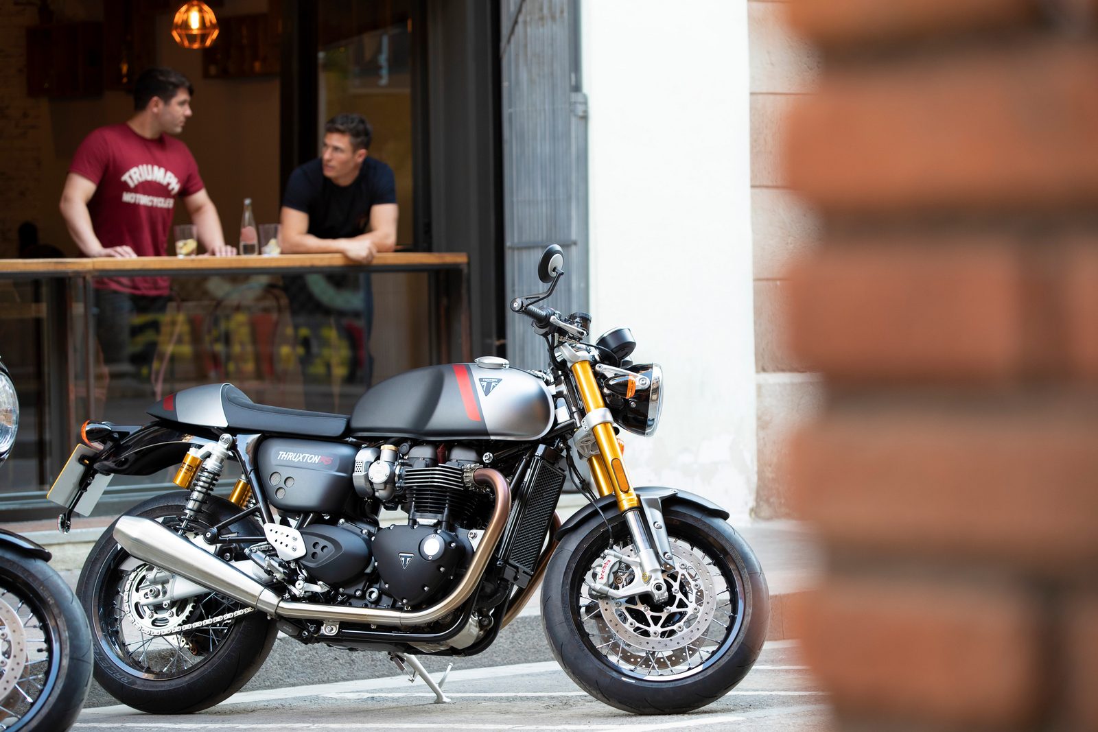 Triumph Thruxton RS 2020 Storm Grey et Matt Silver Ice