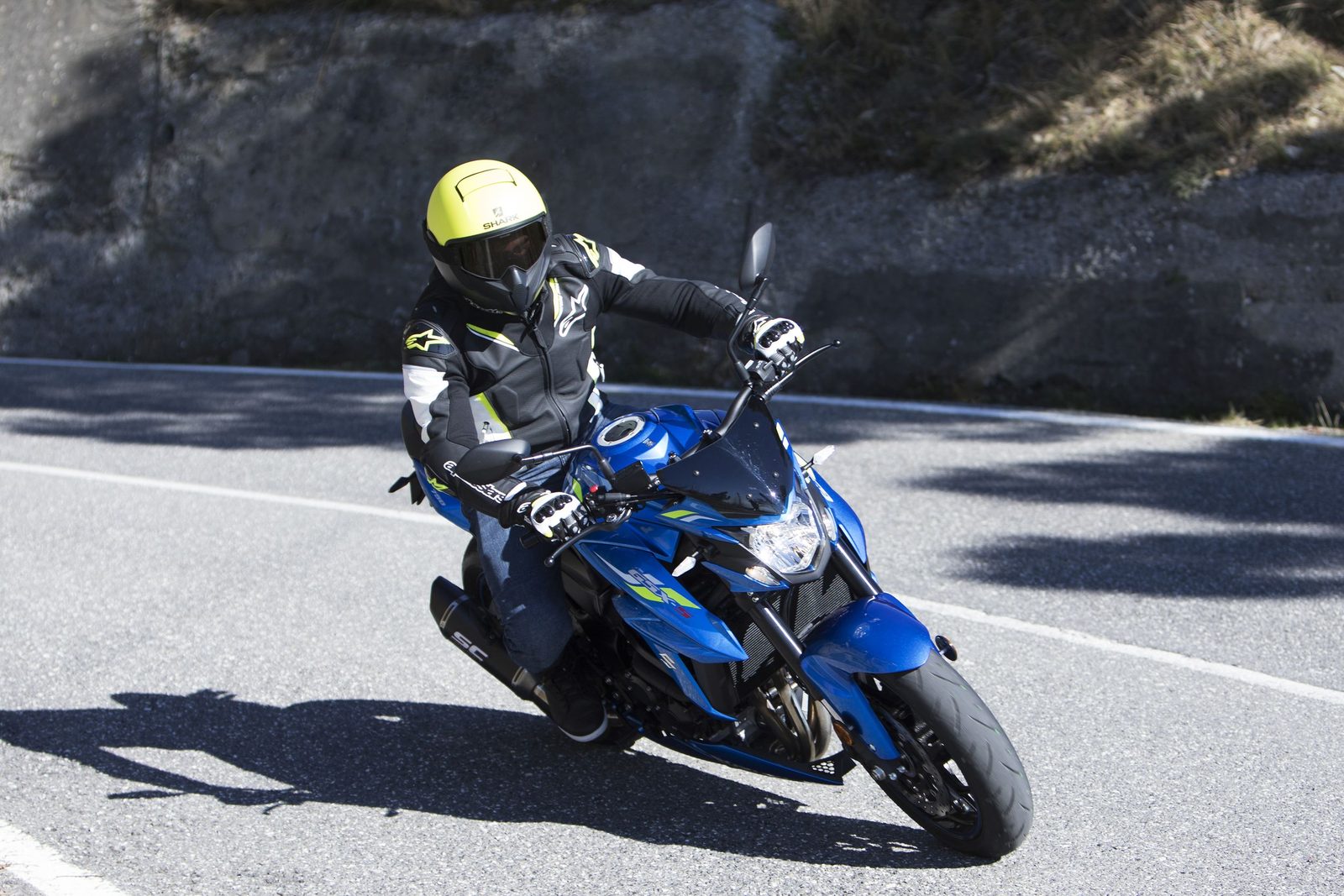 Suzuki GSX-S750 Yugen Titane et Carbone
