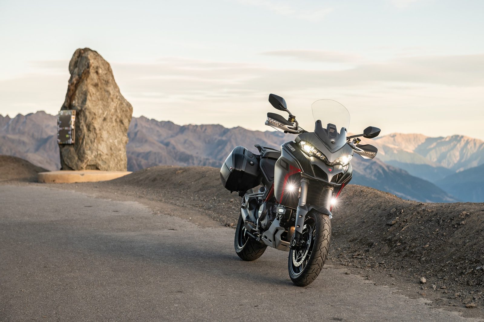 Ducati Multistrada 1260S Grand Tour
