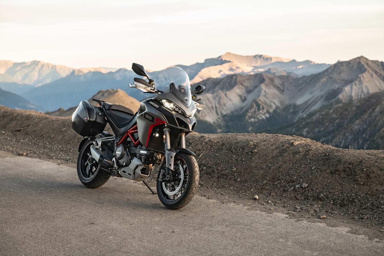 Ducati Multistrada 1260S Grand Tour