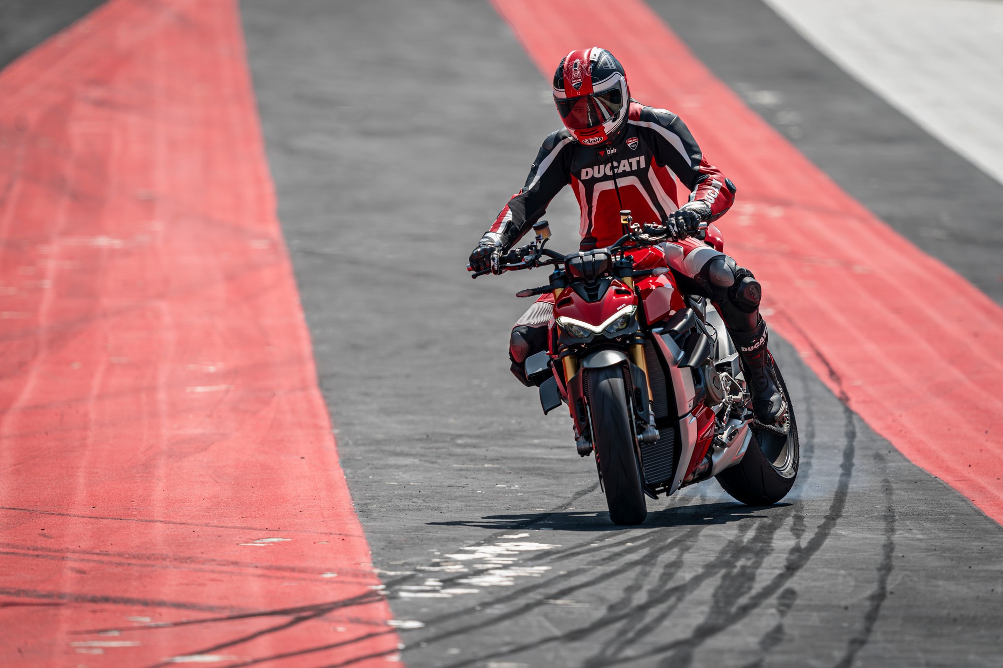 Ducati Street Fighter V4S 2020