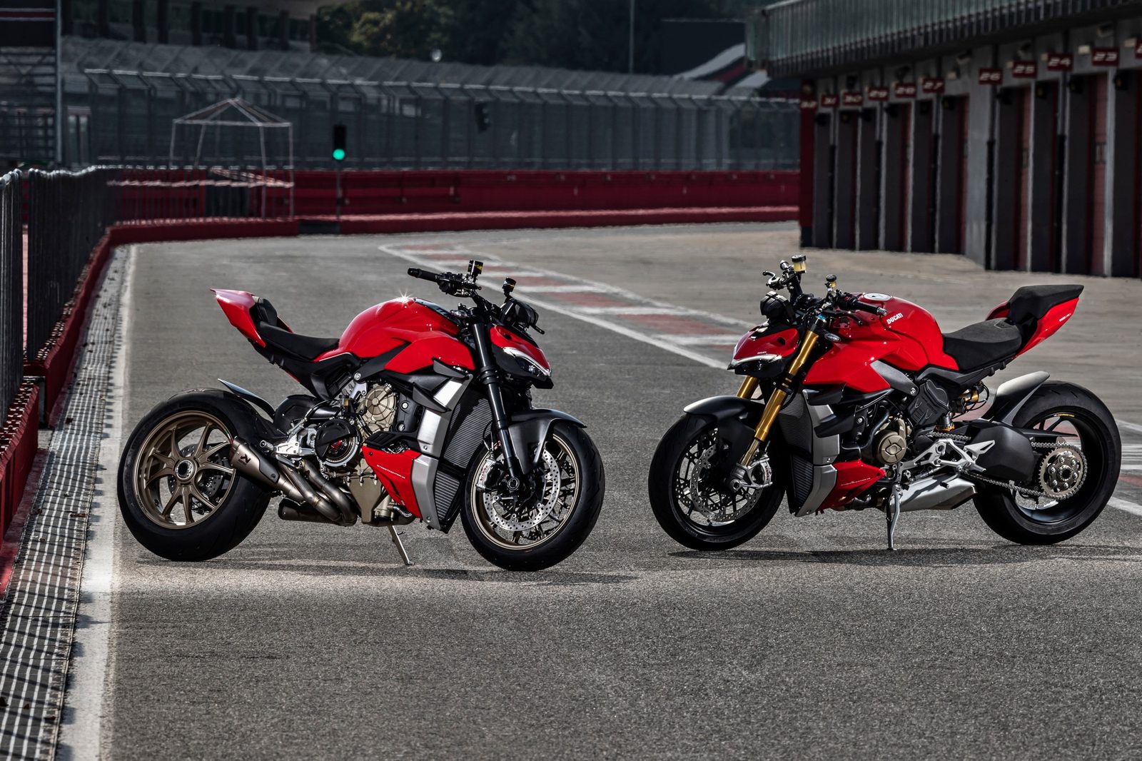 Ducati Street Fighter V4S 2020