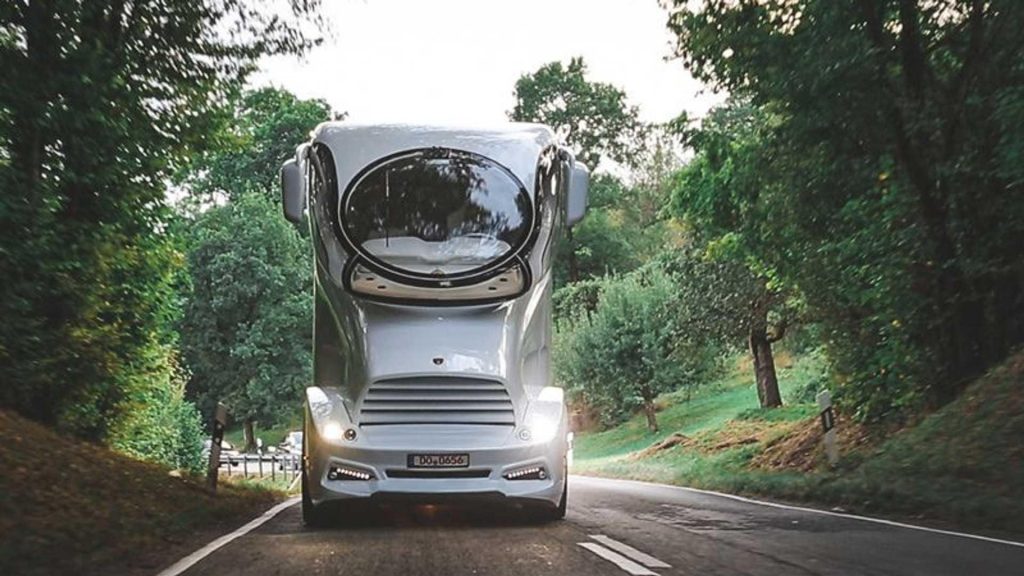 Element Palazzo est le camping-car le plus confortable et le plus laid de tous les temps