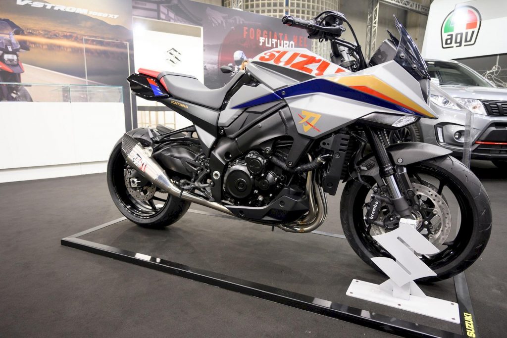 Katana 7584, spéciale dédiée à la Suzuki Katana 750 de 1985