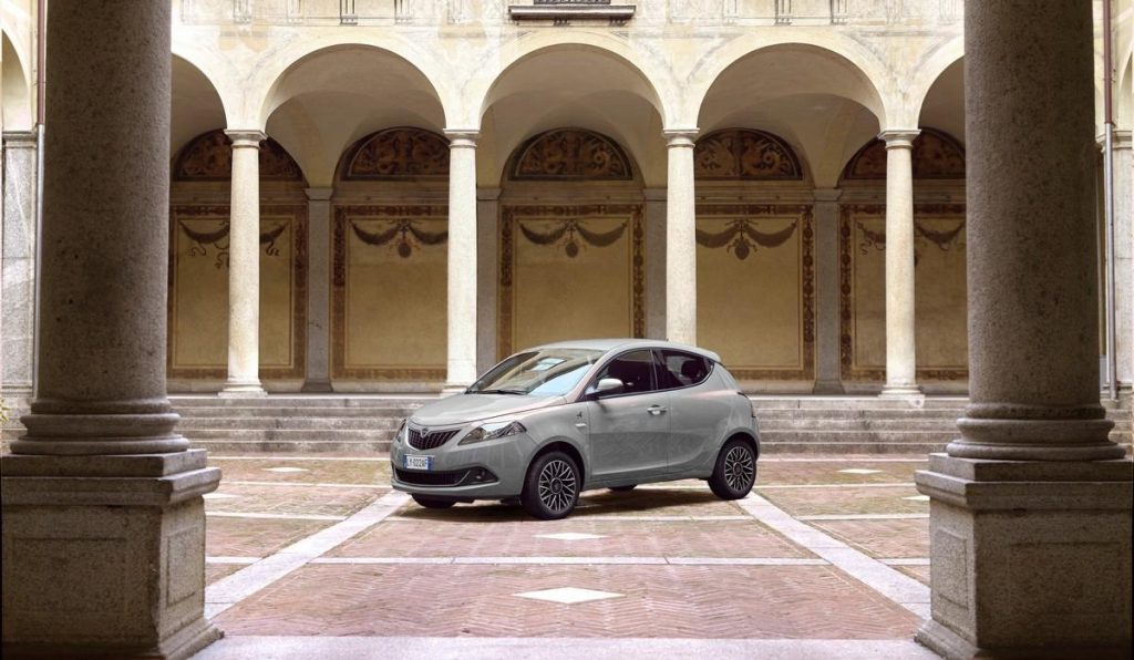 Lancia Ypsilon Alberta Ferretti 2022 à partir de 13 950 €