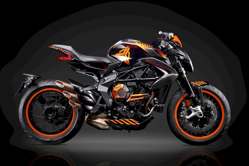 MV Agusta Dragster 800 RR TheArsenale : version spéciale dédiée à l'exclusivité des garages en ligne
