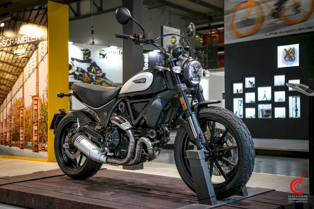 Ducati Scrambler 800 Icon Dark : prix et disponibilité