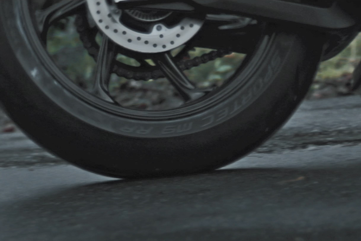 Metzeler Sportec M9 RR