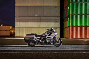 Honda GL1800 Gold Wing Honda GL1800 Gold Wing