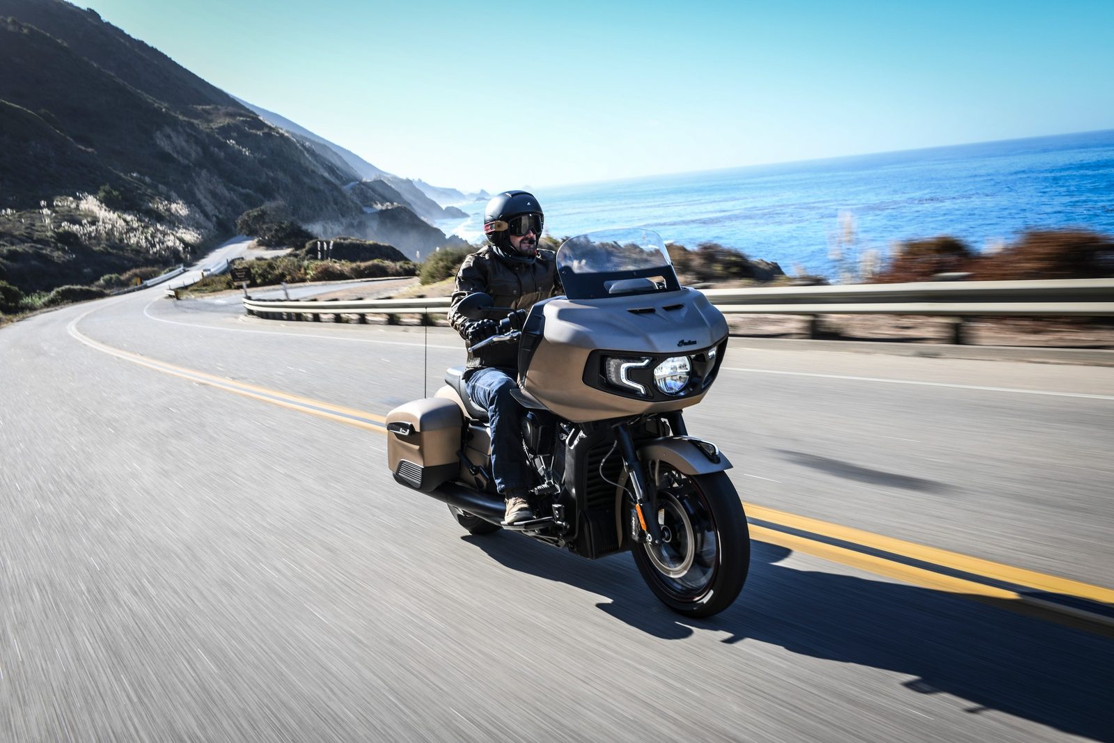 Indian Challenger Dark Horse 2020 Grès Fumé