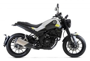 Benelli Leoncino 250 blanc