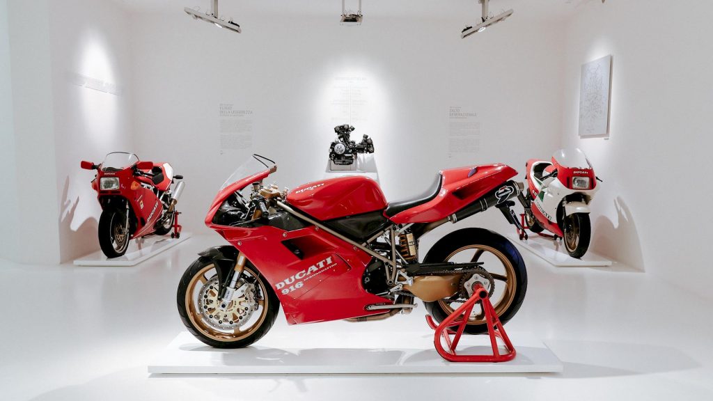 Ducati 916 par Massimo Tamburini au Musée Ducati