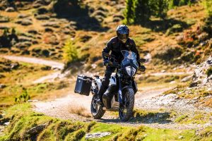KTM 790 AVENTURE KTM 790 AVENTURE