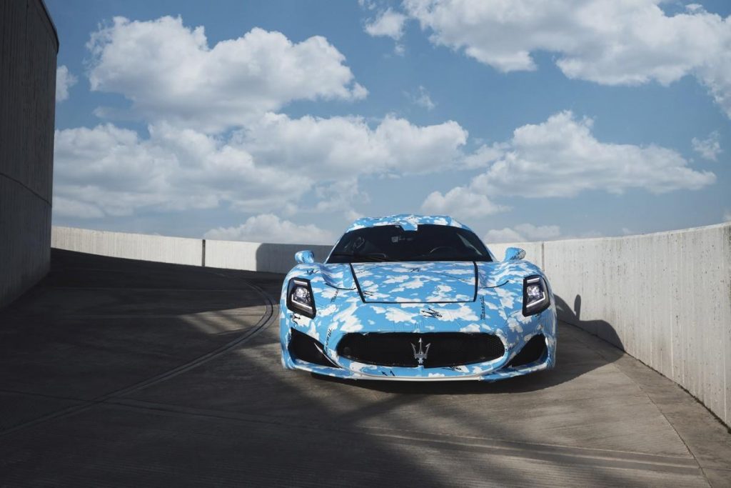 Maserati MC20 cabriolet : les premières images du nouveau prototype