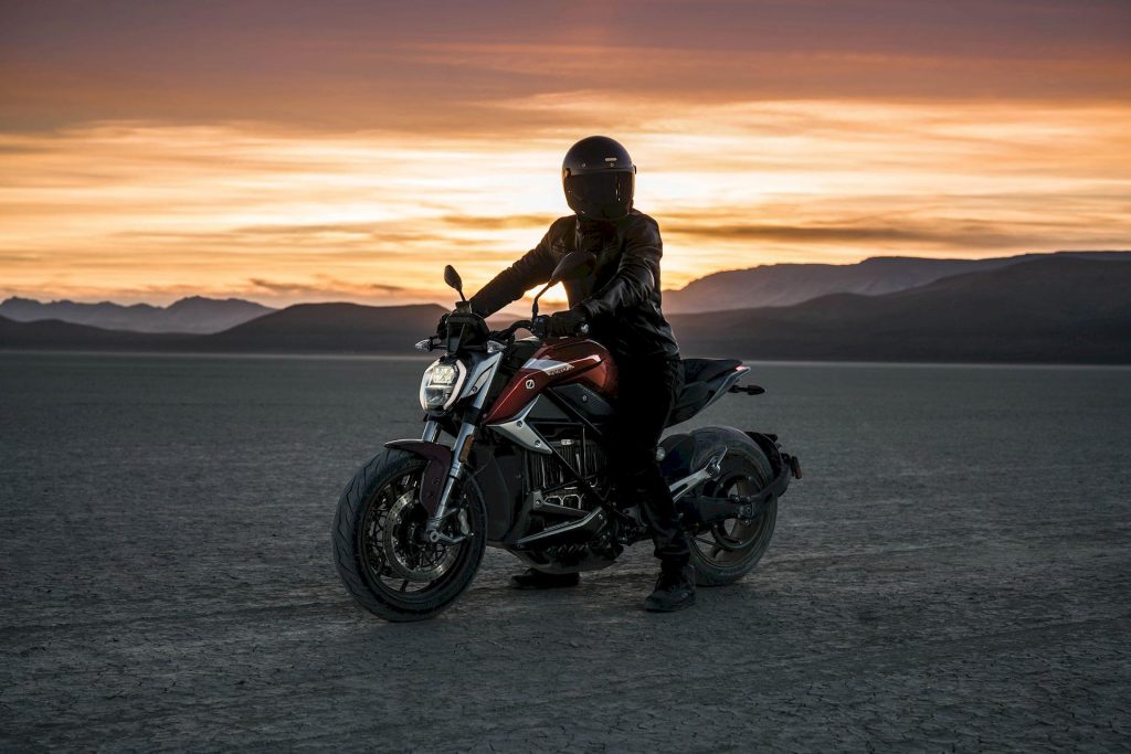 Zero Motorcycles SR/F 2020 : la nouvelle moto électrique en avant-première à l'EICMA