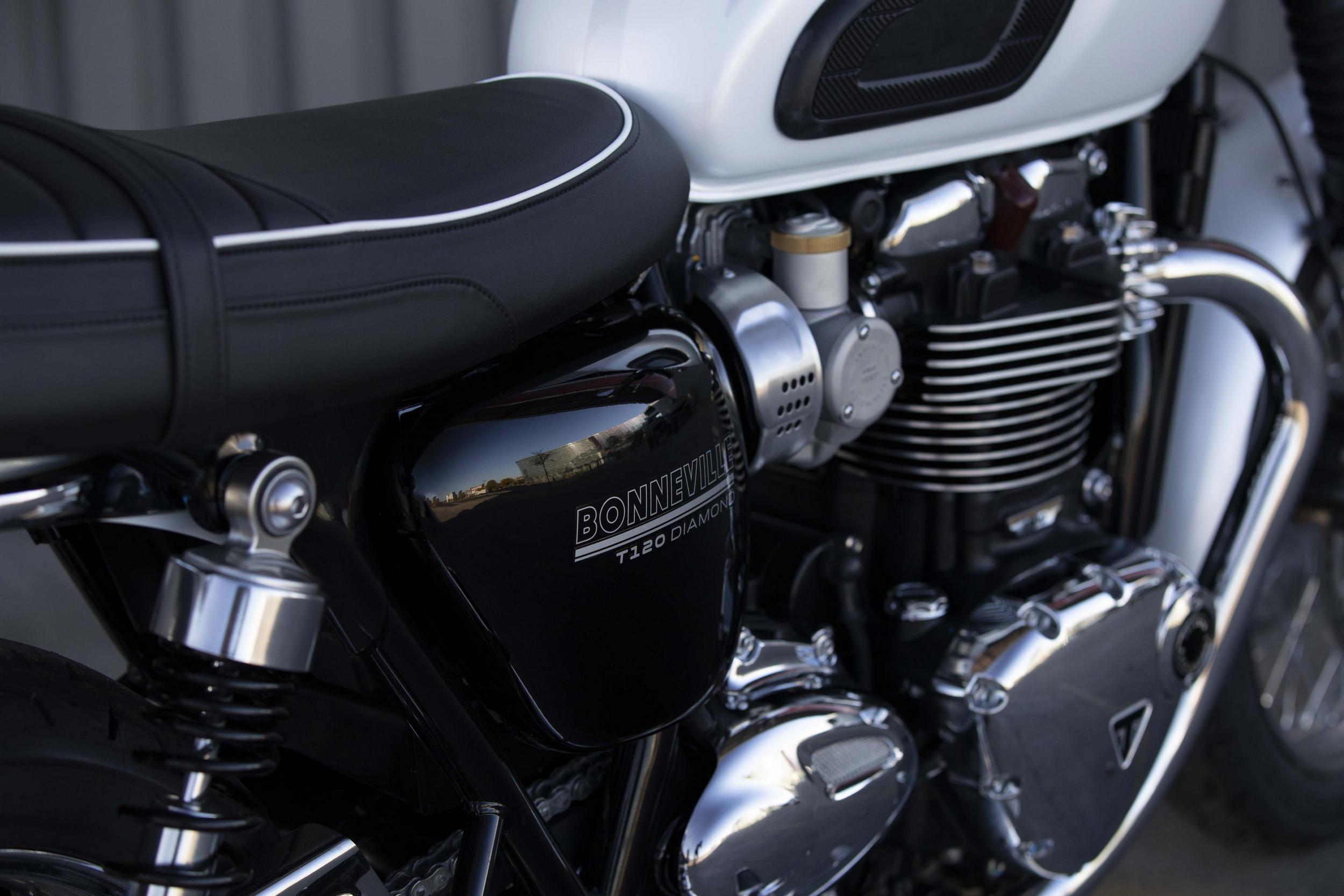 Triumph Bonneville T120 Édition Diamant 2019