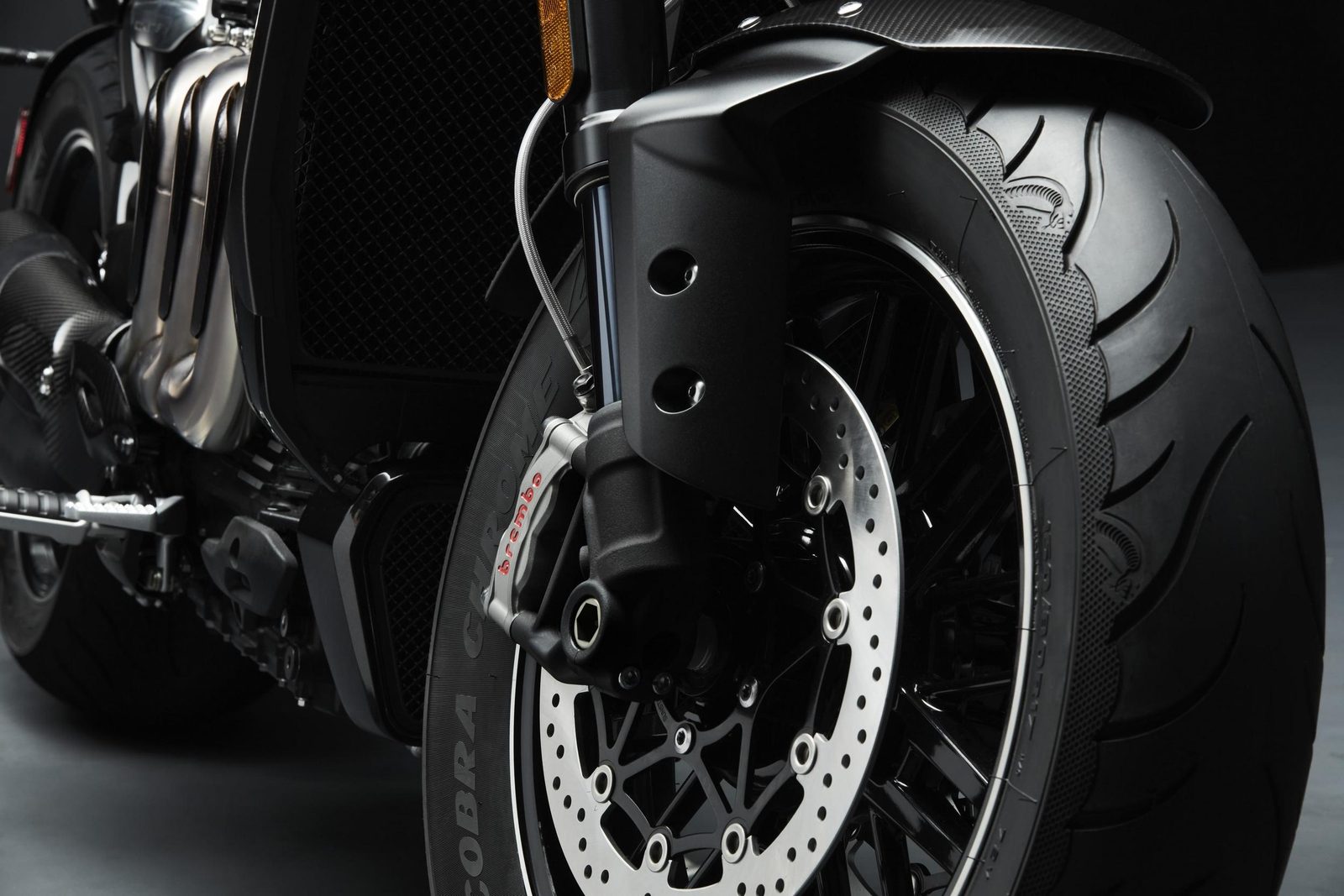 Triumph_Rocket_3_TFC-Brembo_Front_Brakes