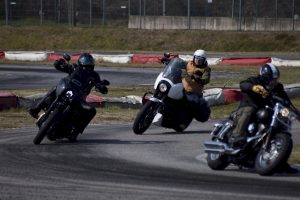 Kustom Road 2019 FXR FXD Réunion Édition Italienne Kustom Road 2019 FXR FXD Réunion Édition Italienne