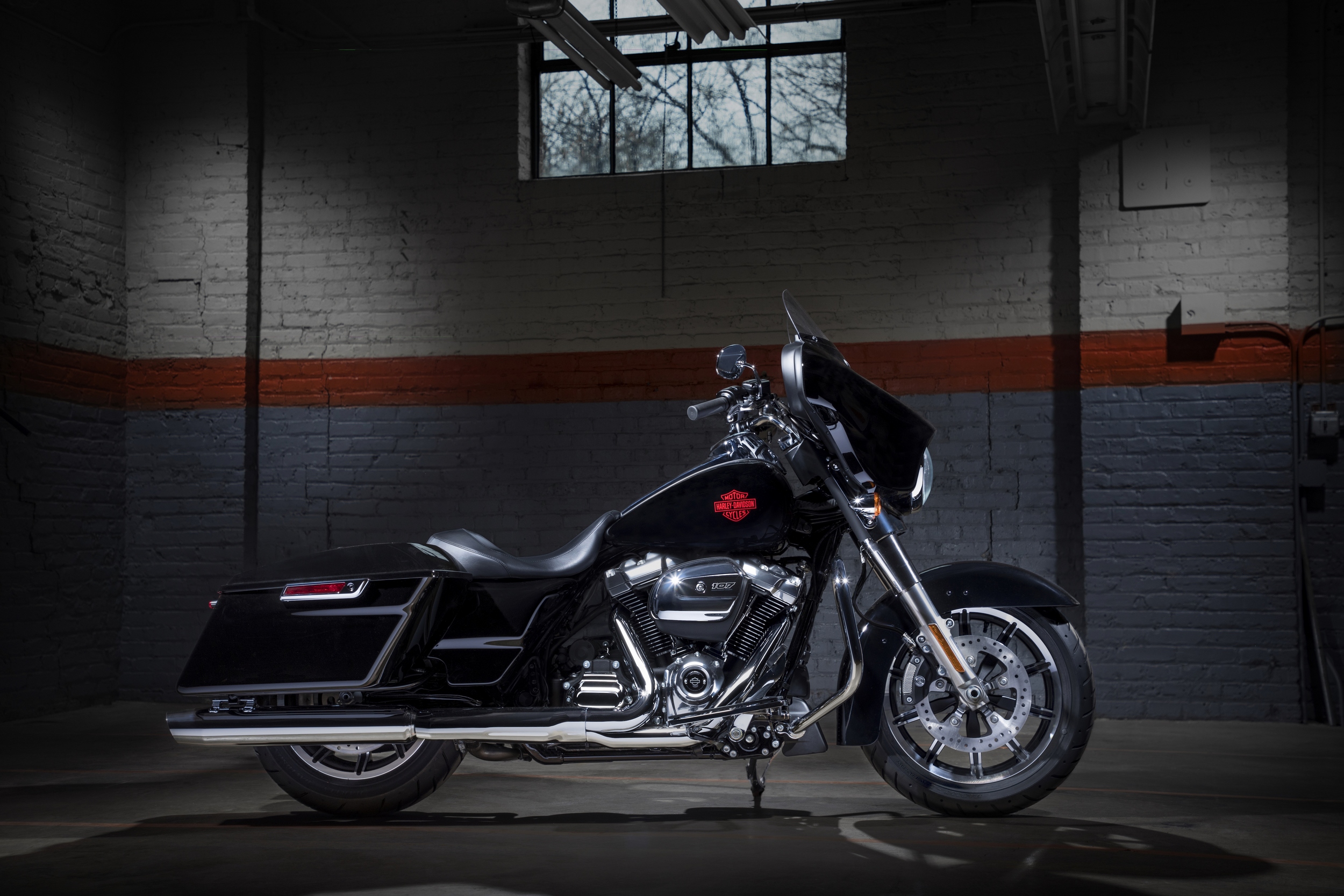 02 Norme Harley-Davidson Electra Glide
