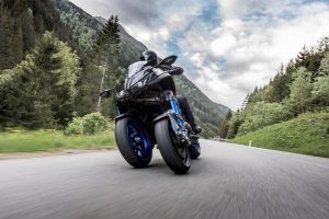 Yamaha Nike Yamaha Nike