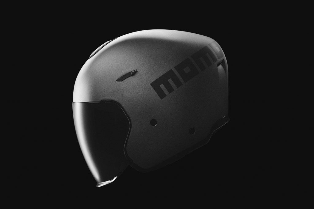 Momodesign nouveau casque Aero : à Eicma 2018, le futur des casques Jet