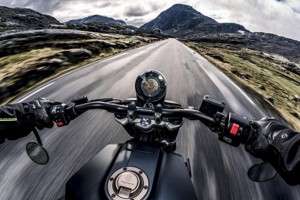 Husqvarna Svartpilen 701 : disponibilité et prix