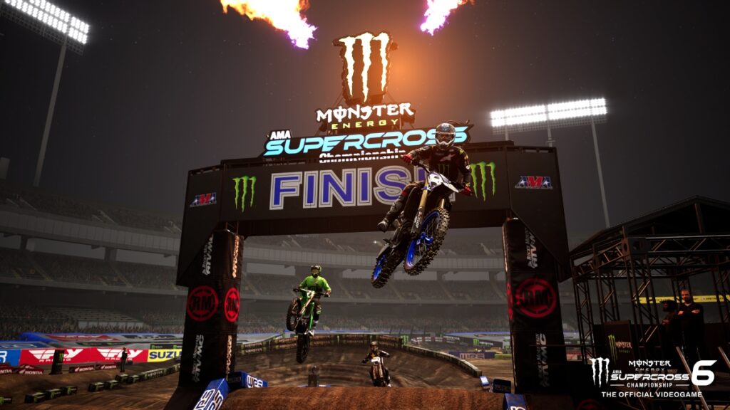 J'ai joué à Monster Energy Supercross 6 en tant que débutant total et j'ai également apprécié