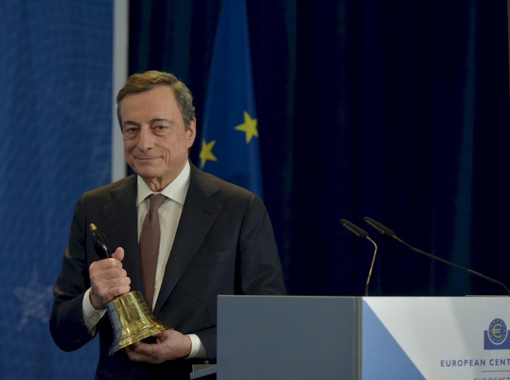 Le 31 octobre, Draghi n'annulera pas le timbre : c'est un canular click-catcher.
