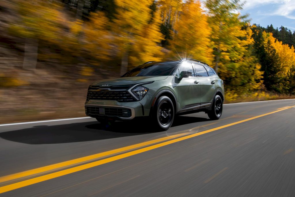 Les images et les premières caractéristiques du nouveau Kia Sportage 2023 en avant-première