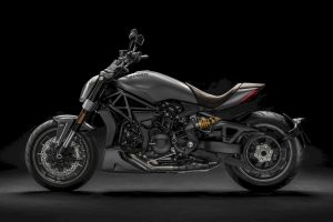 Ducati-XDiavel-Matt-Liquide-Béton-Gris-2 Ducati-XDiavel-Matt-Liquide-Béton-Gris-2