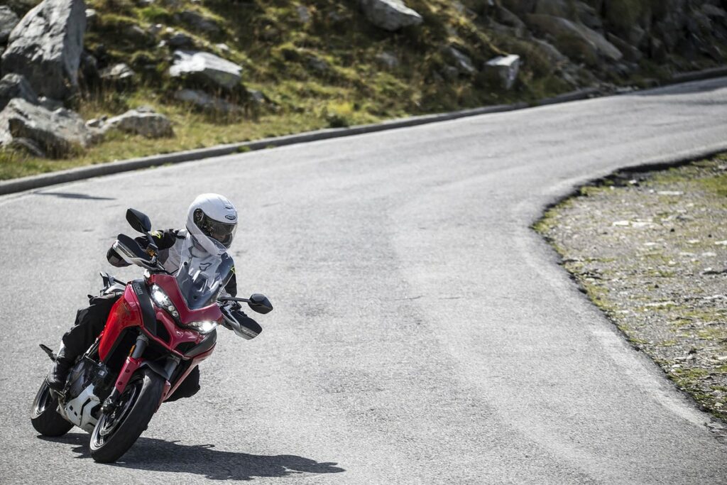 Caberg Levo X : le nouveau casque modulable