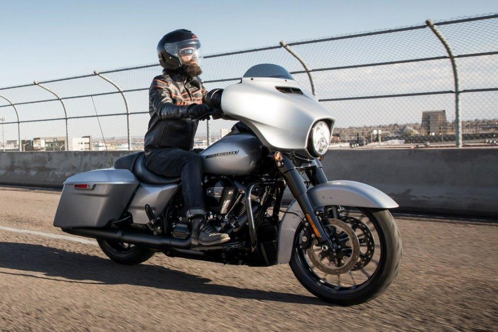 Campagne Touring On The Road Harley-Davidson 2019