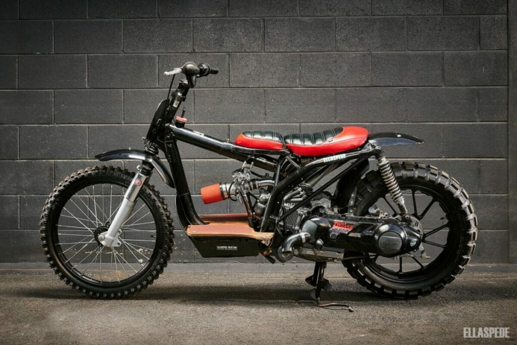 Ce vélo de flat track était un Piaggio Liberty 150 : wow !