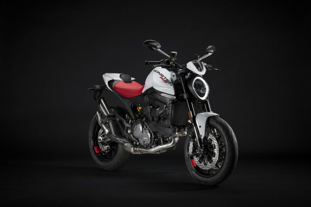 Ducati Monster 2024 à partir de 12 290 euros