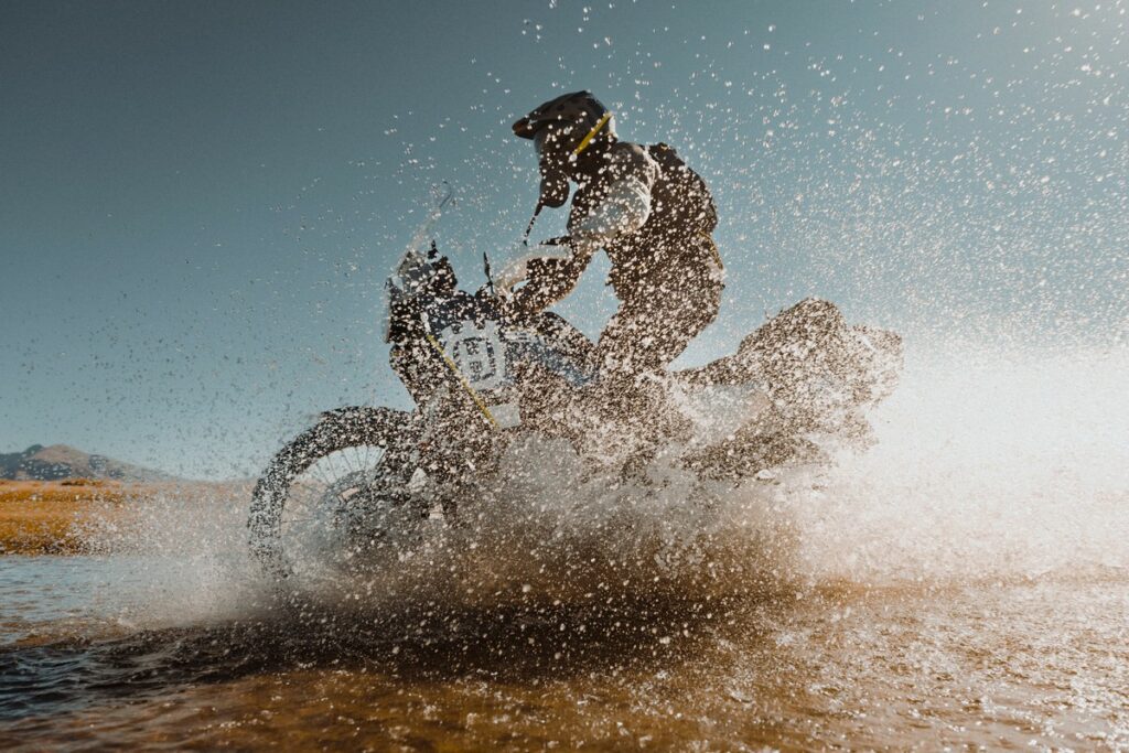 Husqvarna Norden 901 Expedition 2023 : des aventures sans limites