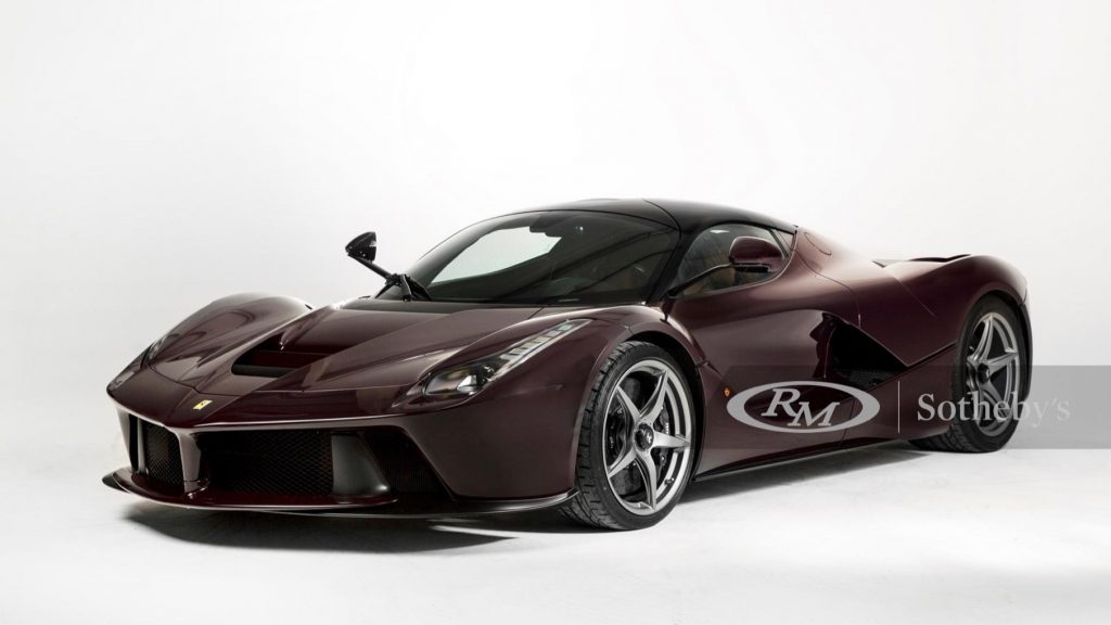 Une Ferrari LaFerrari de 1480 km est mise aux enchères pour 3 millions de dollars