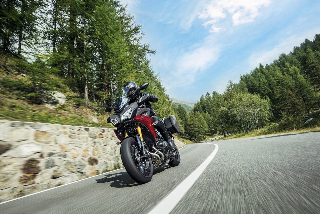 Yamaha Sport Touring 2019 : Tracer 700/GT, Tracer 900/GT et FJR1300
