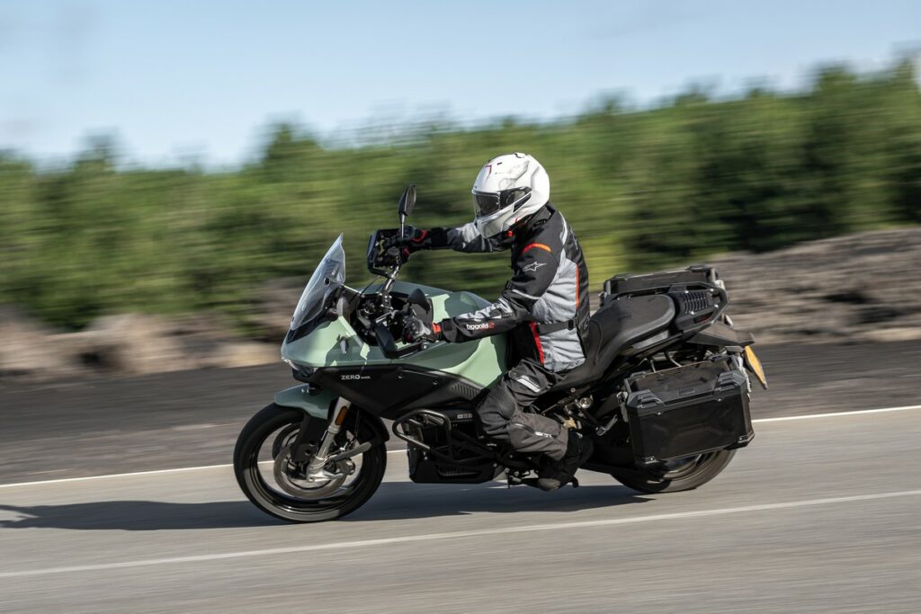 Zero Motorcycles 3 500 € de réduction avec l'opération Go Electric