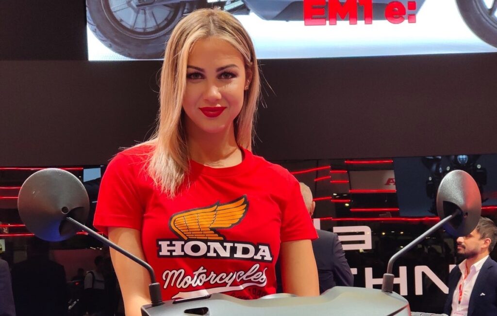 EICMA Girls 2022 : les filles du Salon de Milan