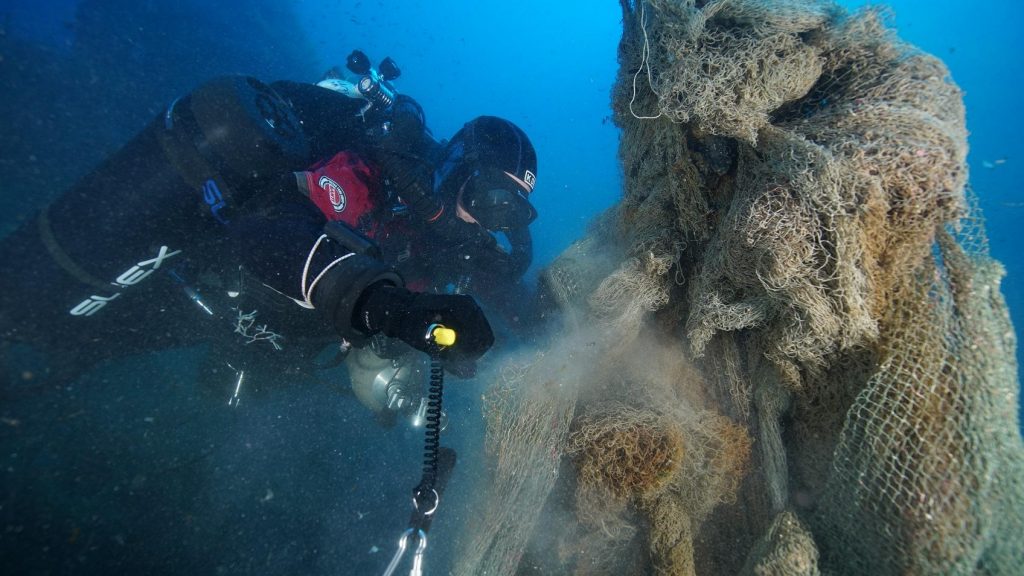 Hyundai Healthy Seas ensemble pour protéger la mer de Lampedusa