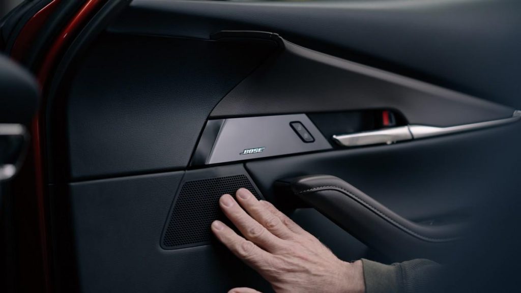 Mazda et Bose : du RX-7 au MX-30, la collaboration qui dure depuis 30 ans