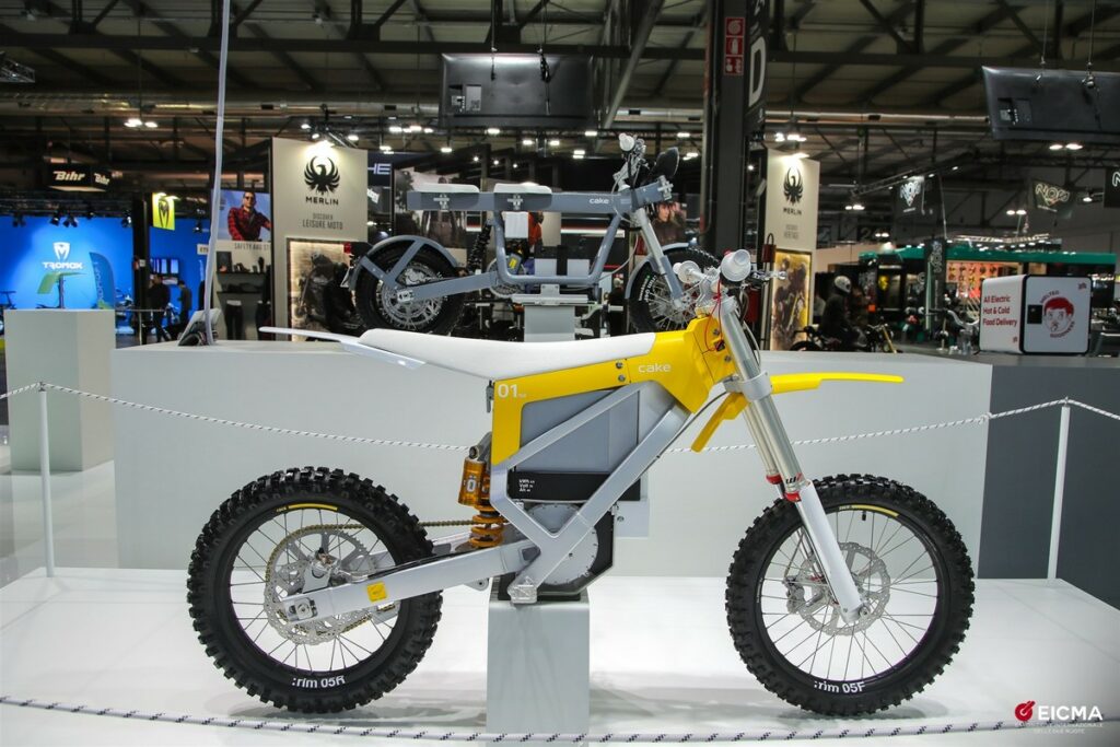Moto électrique Cake Bukk : des mélanges amusants avec zéro émission