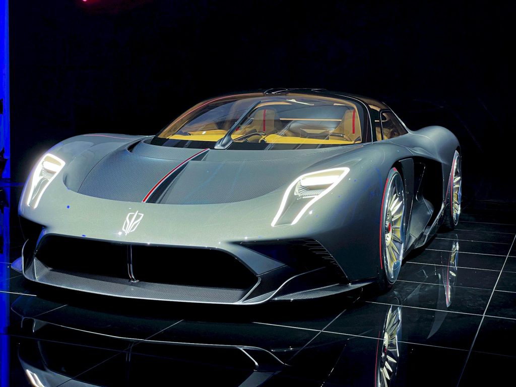 Silk Faw S9 : l'avant-première milanaise de l'hypercar de 1400 ch