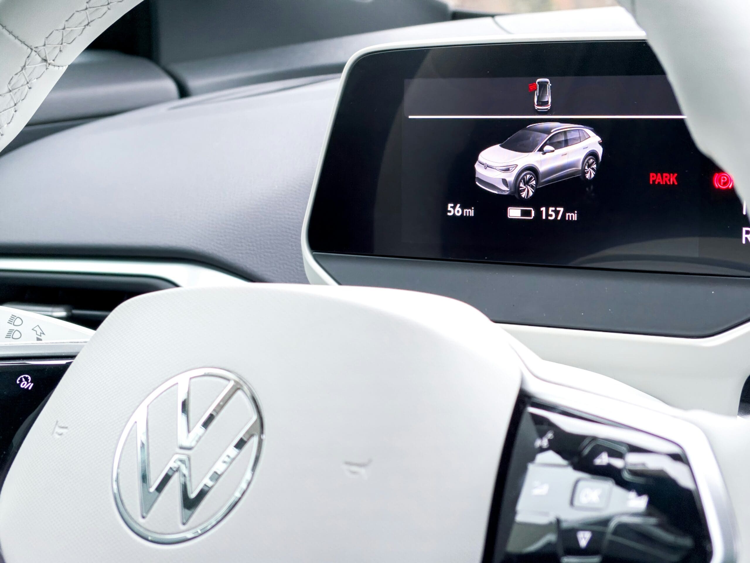 découvrez la révolution de la voiture électrique et ses avantages, des performances écologiques à la conduite sans émission de gaz polluants.
