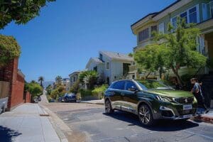 Fiabilité de la Peugeot 3008 : témoignages et avis d’utilisateurs