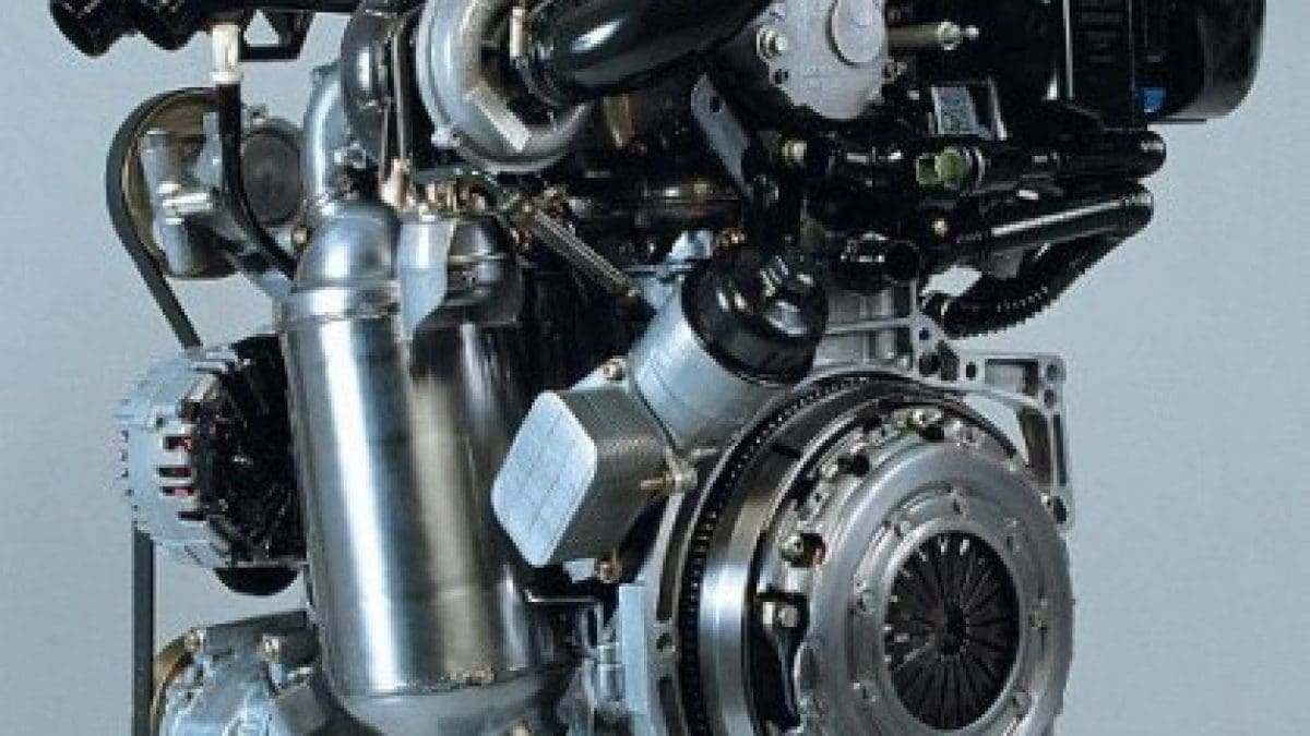 Moteur 1.6 BlueHDi 100 de PSA, vue détaillée révélant ses composants